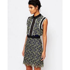 !!SOLD!! Self Portrait dress brand new size 4